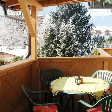 Dorfhaus Tischler 190w Ried im Zillertal