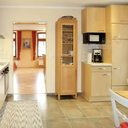 Dorfhaus Tischler 190w Ried im Zillertal